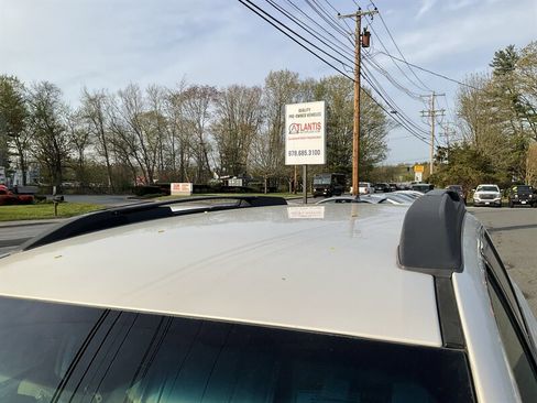 Used 2012 Subaru Outback 2.5i Limited AWD/4WD image 9