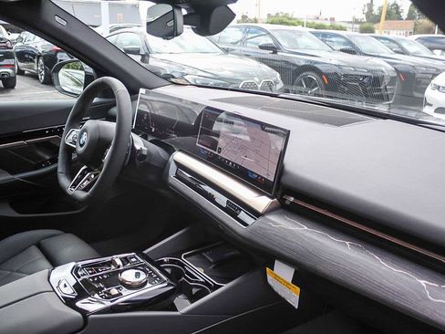 New 2026 BMW 530i w/ M Sport Package RWD image 16