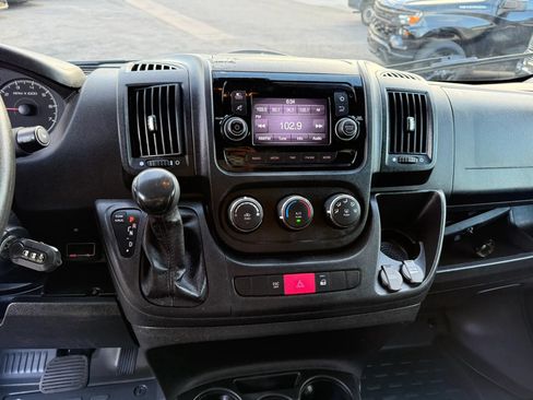 Used 2020 RAM ProMaster 2500 FWD image 27