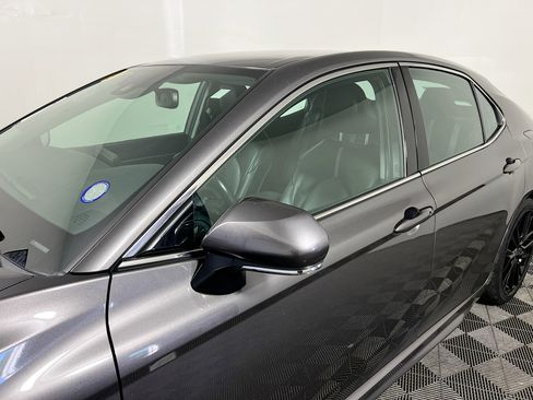 Used 2024 Toyota Camry XSE FWD image 12