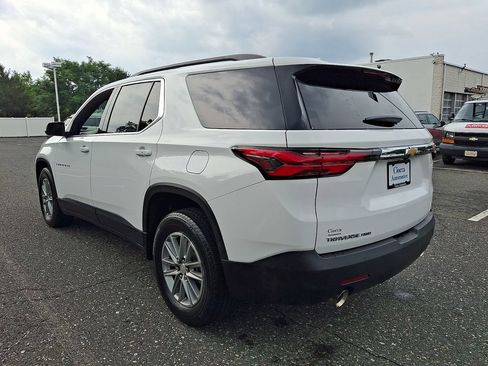 Used 2023 Chevrolet Traverse LT w/ LPO, Roadside Safety Package AWD/4WD image 4