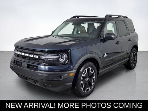 Certified 2022 Ford Bronco Sport Outer Banks w/ Tech Package AWD/4WD image 7