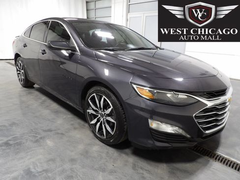 Used 2022 Chevrolet Malibu RS FWD image 1