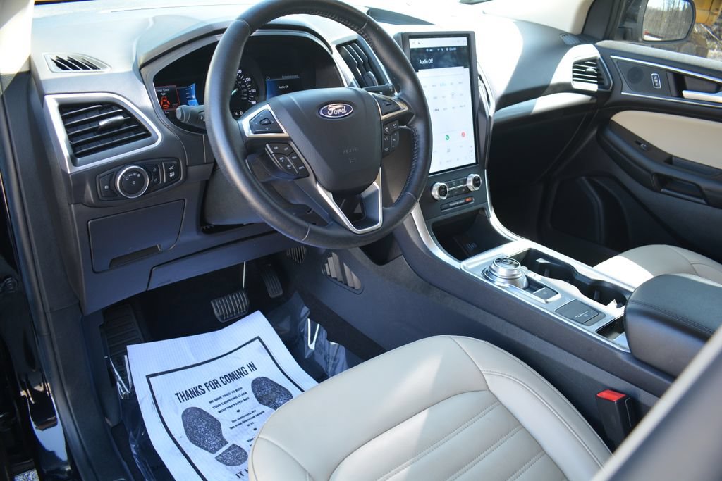 Used 2023 Ford Edge SEL w/ Convenience Package AWD/4WD image 10