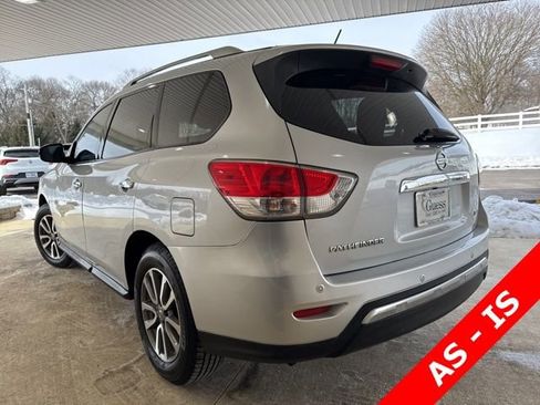 Used 2013 Nissan Pathfinder SV image 9