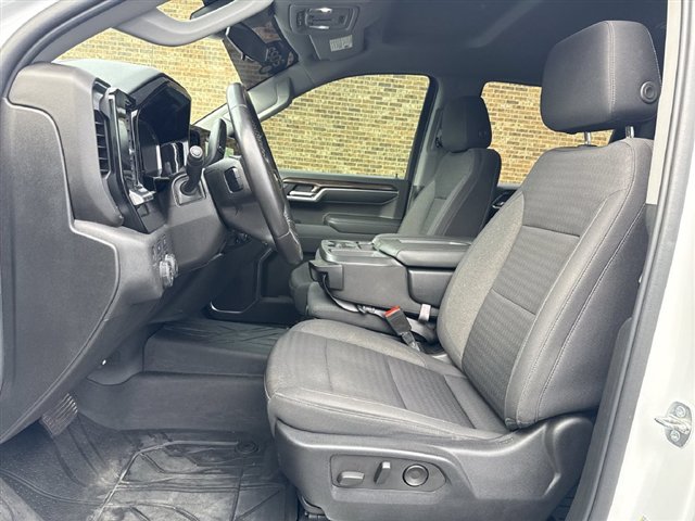 Certified 2022 Chevrolet Silverado 1500 LT w/ All Star Edition Plus AWD/4WD image 23