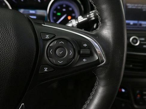 Used 2019 Buick Envision Essence image 12