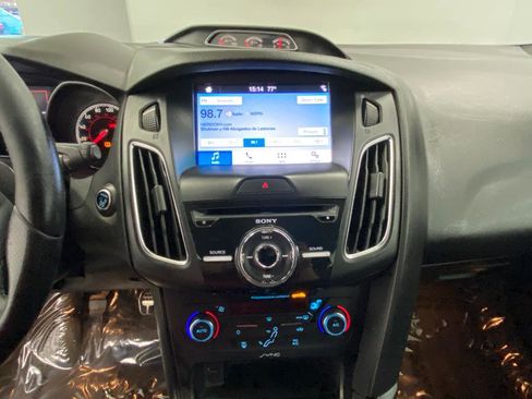 Used 2015 Ford Focus ST w/ Equipment Group 401A image 24