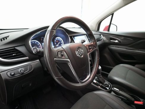 Used 2018 Buick Encore Preferred image 8