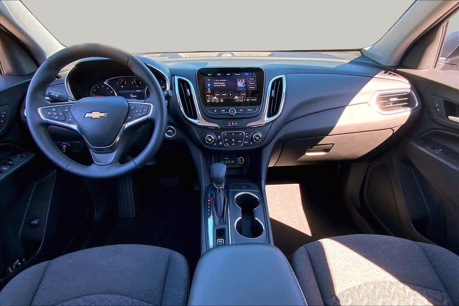 Used 2023 Chevrolet Equinox LT FWD image 16