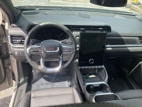 Used 2026 GMC Terrain Elevation w/ Elevation Premium Package AWD/4WD image 25