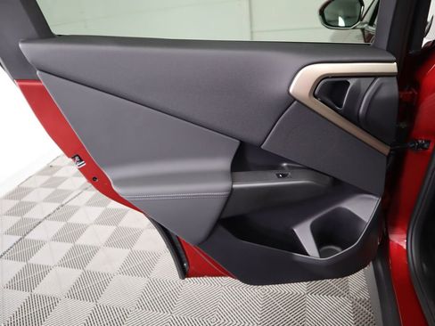 Certified 2025 BMW X3 xDrive30i w/ Convenience Package image 28