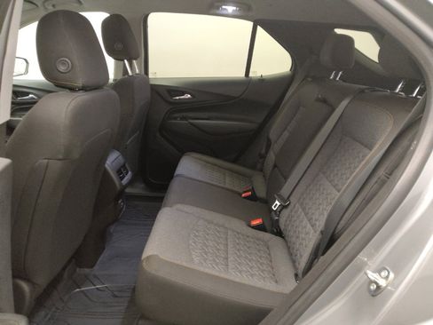 Used 2023 Chevrolet Equinox LT w/ LPO, Floor Liner Package image 18