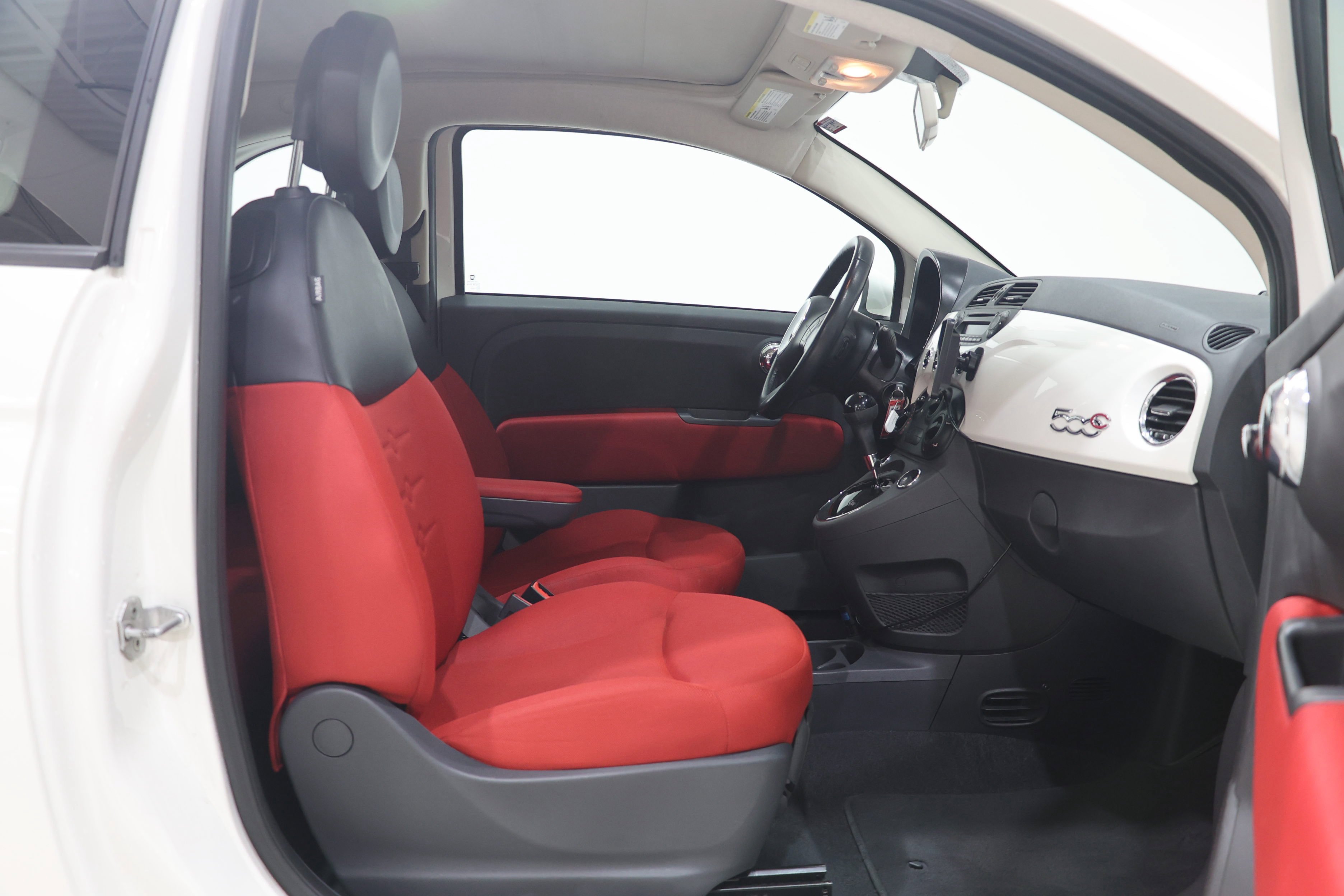 Used 2012 FIAT 500 Pop FWD image 29