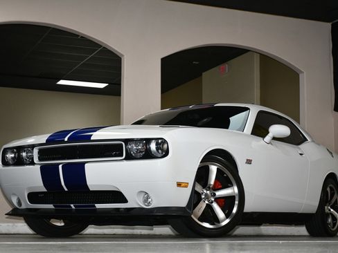 Used 2011 Dodge Challenger SRT8 w/ SRT Option Group II image 84