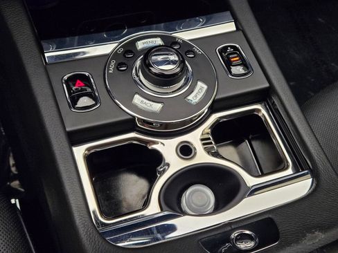 Certified 2012 Rolls-Royce Ghost RWD image 38