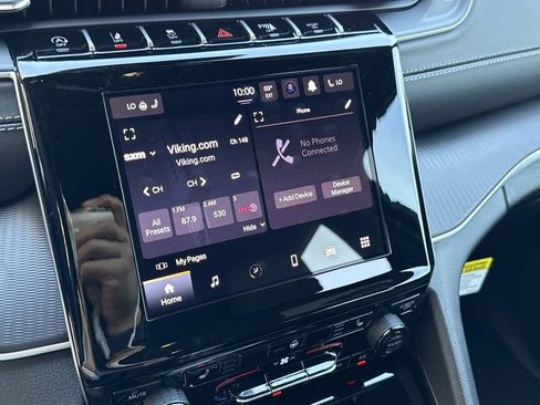 New 2025 Jeep Grand Cherokee Altitude AWD/4WD image 27