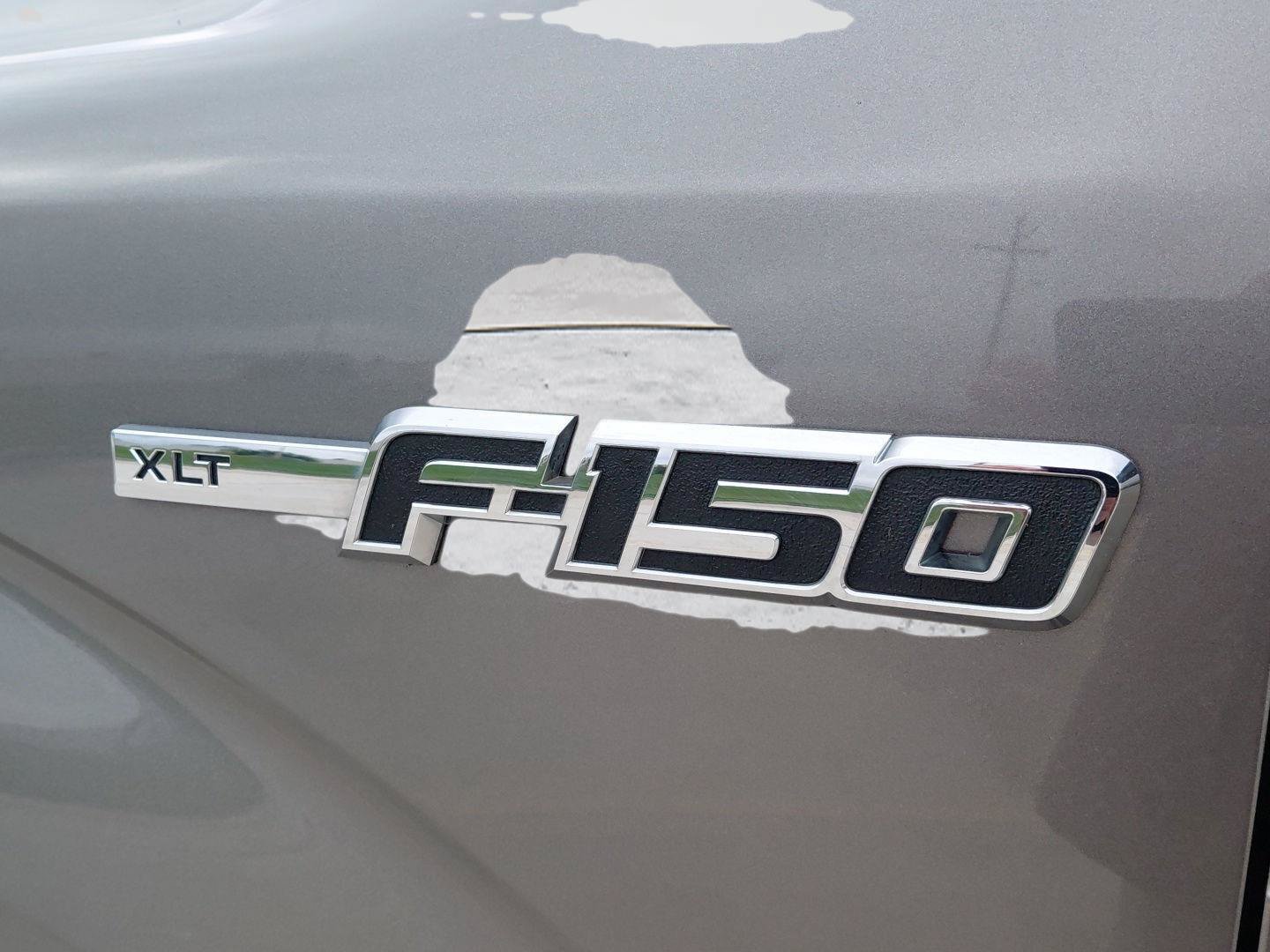 Used 2014 Ford F150 XLT w/ Equipment Group 302A Luxury AWD/4WD image 21