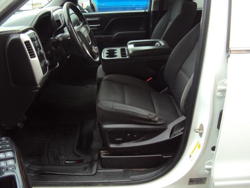 Used 2019 GMC Sierra 1500 SLE w/ SLE Value Package image 7