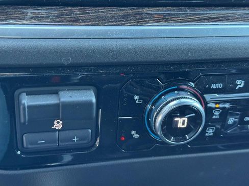 Used 2022 GMC Sierra 1500 Elevation image 25