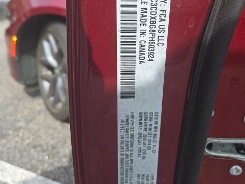 Used 2023 Dodge Charger SXT w/ Blacktop Package RWD image 15