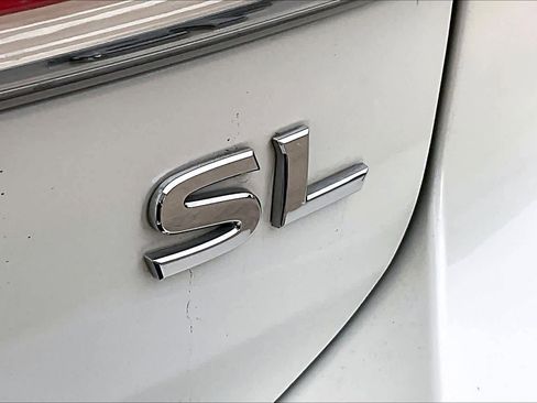 Used 2017 Nissan Armada SL w/ Moonroof Package image 9