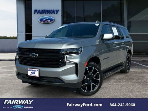 Used 2023 Chevrolet Suburban RST w/ Luxury Package image 1