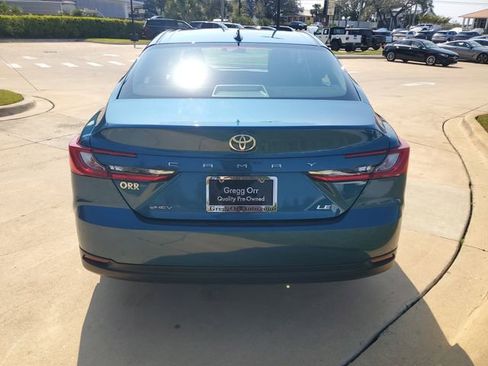 Used 2025 Toyota Camry LE FWD image 11