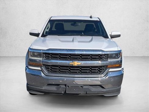 Used 2019 Chevrolet Silverado 1500 LT image 2
