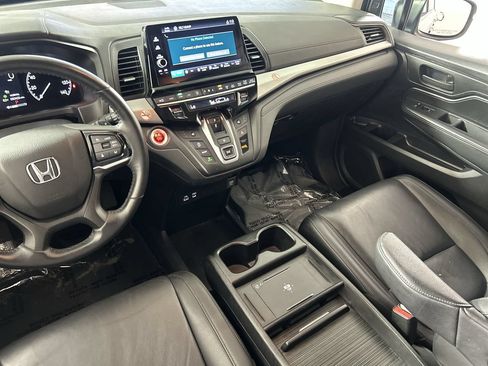 Used 2025 Honda Odyssey EX-L image 24