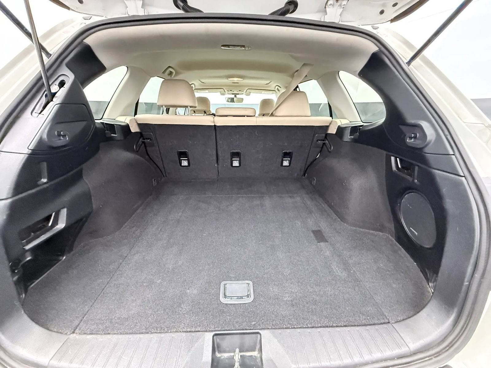 Used 2018 Subaru Outback 3.6R Limited AWD/4WD image 21