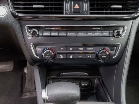 Used 2019 Kia Optima S w/ S Panoramic Sunroof Package image 41