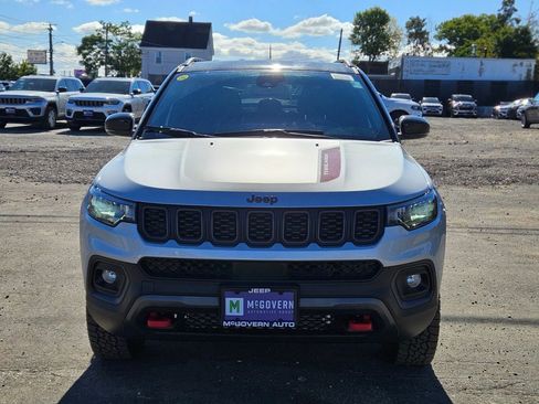 New 2026 Jeep Compass Trailhawk image 7