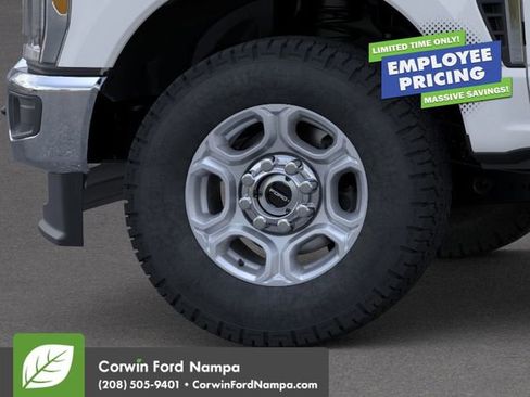 New 2026 Ford F350 XLT AWD/4WD image 19