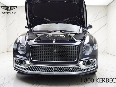 Used 2022 Bentley Flying Spur V8 AWD/4WD image 21