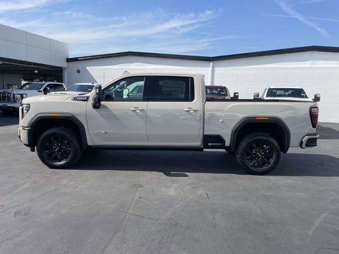 New 2026 GMC Sierra 2500 AT4 w/ AT4 Premium Plus Package image 3