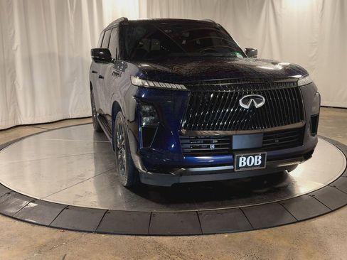 Used 2025 INFINITI QX80 Autograph image 4