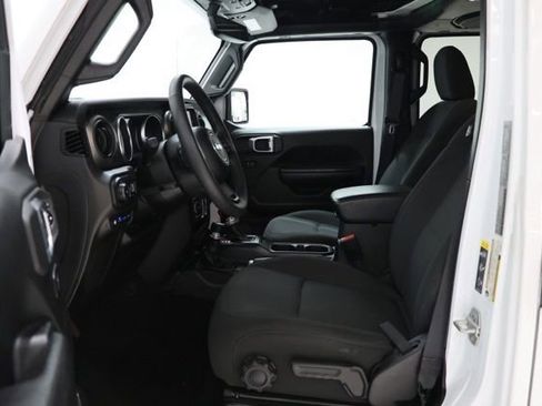 Used 2023 Jeep Wrangler Unlimited w/ Cold Weather Group AWD/4WD image 17