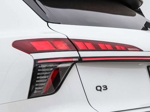 New 2026 Audi Q3 quattro 2.0T AWD/4WD image 12