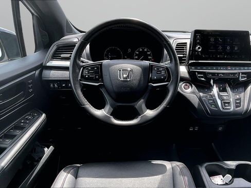 Used 2025 Honda Odyssey Sport-L image 5