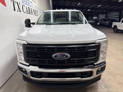 Used 2024 Ford F350 XL w/ XL Driver Assist Package AWD/4WD image 12