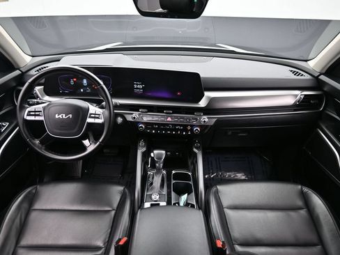 Used 2023 Kia Telluride S w/ S Sunroof Package FWD image 13