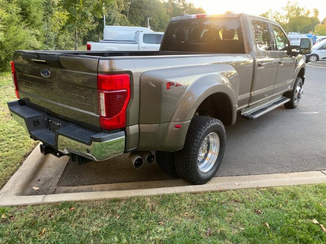 Used 2022 Ford F350 Lariat w/ Lariat Ultimate Package AWD/4WD image 35