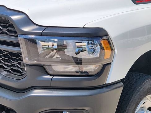 Certified 2024 RAM 2500 Tradesman w/ Special Service Vehicle Group AWD/4WD image 9
