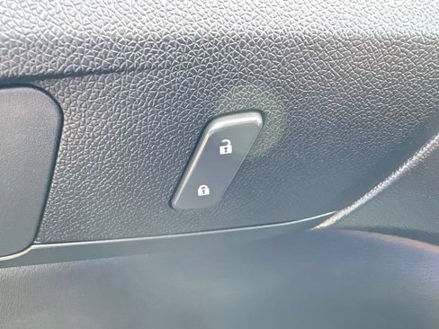Used 2015 Chevrolet Traverse LT AWD/4WD image 14
