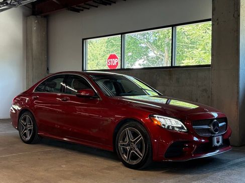 Used 2020 Mercedes-Benz C 300 4MATIC Sedan image 12