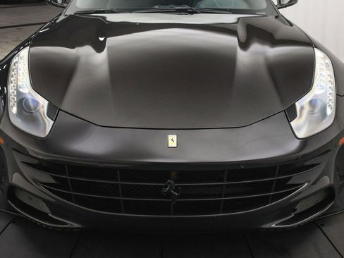 Used 2015 Ferrari FF Black image 28