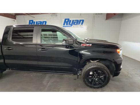Certified 2024 Chevrolet Silverado 1500 LT Trail Boss w/ Convenience Package II AWD/4WD image 2