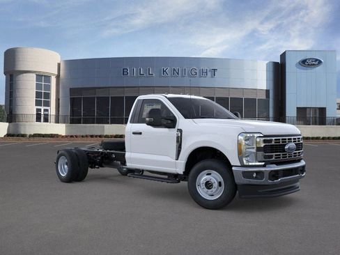 New 2026 Ford F350 XL w/ XL Chrome Package AWD/4WD image 1