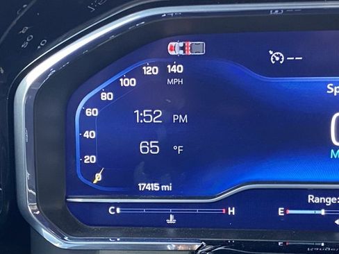 Used 2024 Chevrolet Silverado 1500 LT Trail Boss w/ Convenience Package II image 14